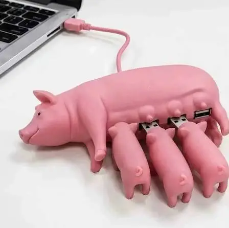 母猪造型的 USB 集线器